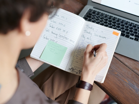 如何在香港獲取公司授權委托書的律師公證服務？全面解析！