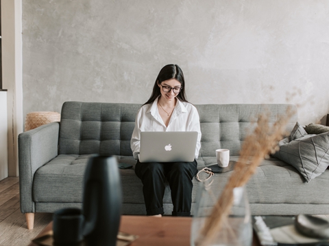 L1A與L1B轉(zhuǎn)綠卡：誰(shuí)可免勞工證？